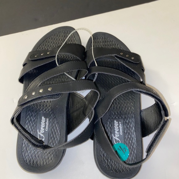 Forever black strapped sandals - Picture 5 of 5